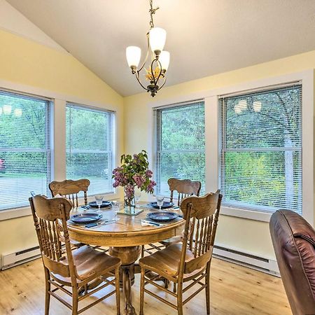 Charming Retreat Near Downtown Frankfort And Beaches מראה חיצוני תמונה