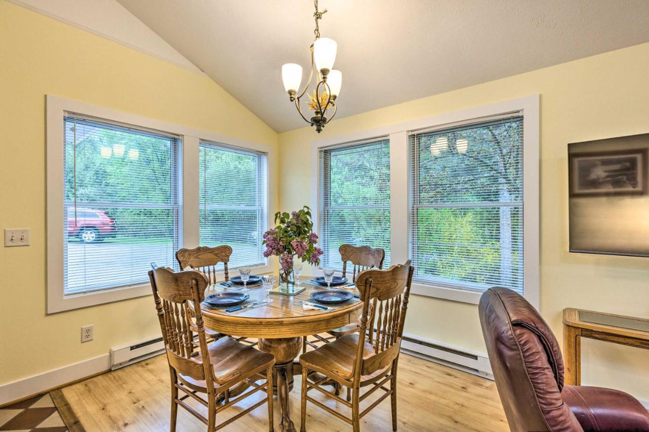 Charming Retreat Near Downtown Frankfort And Beaches מראה חיצוני תמונה