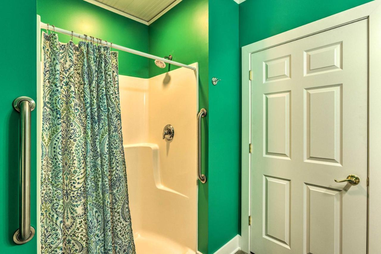 Charming Retreat Near Downtown Frankfort And Beaches מראה חיצוני תמונה