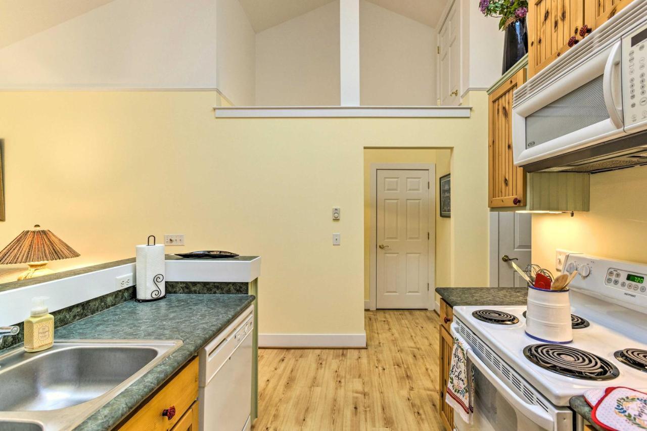 Charming Retreat Near Downtown Frankfort And Beaches מראה חיצוני תמונה